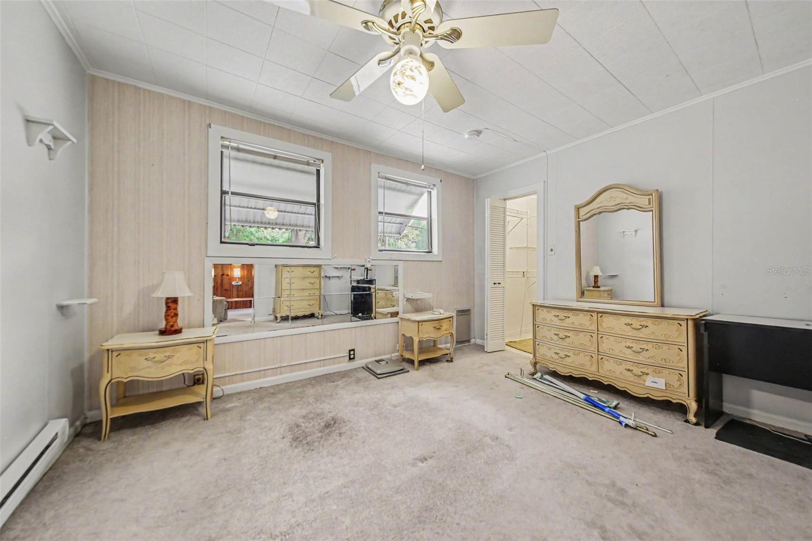CRYSTAL LAKE WINTER HOMES - Residential