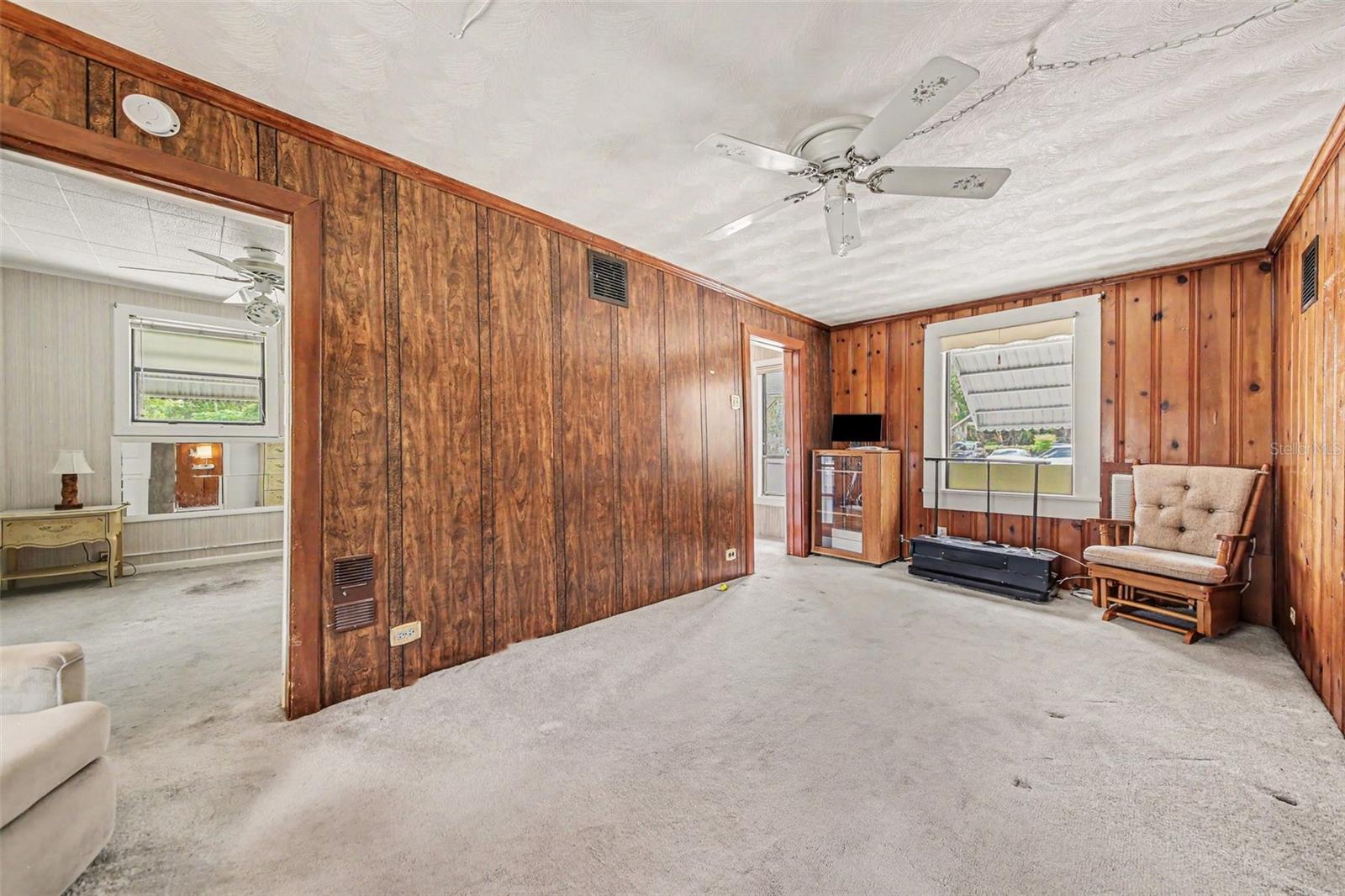 CRYSTAL LAKE WINTER HOMES - Residential