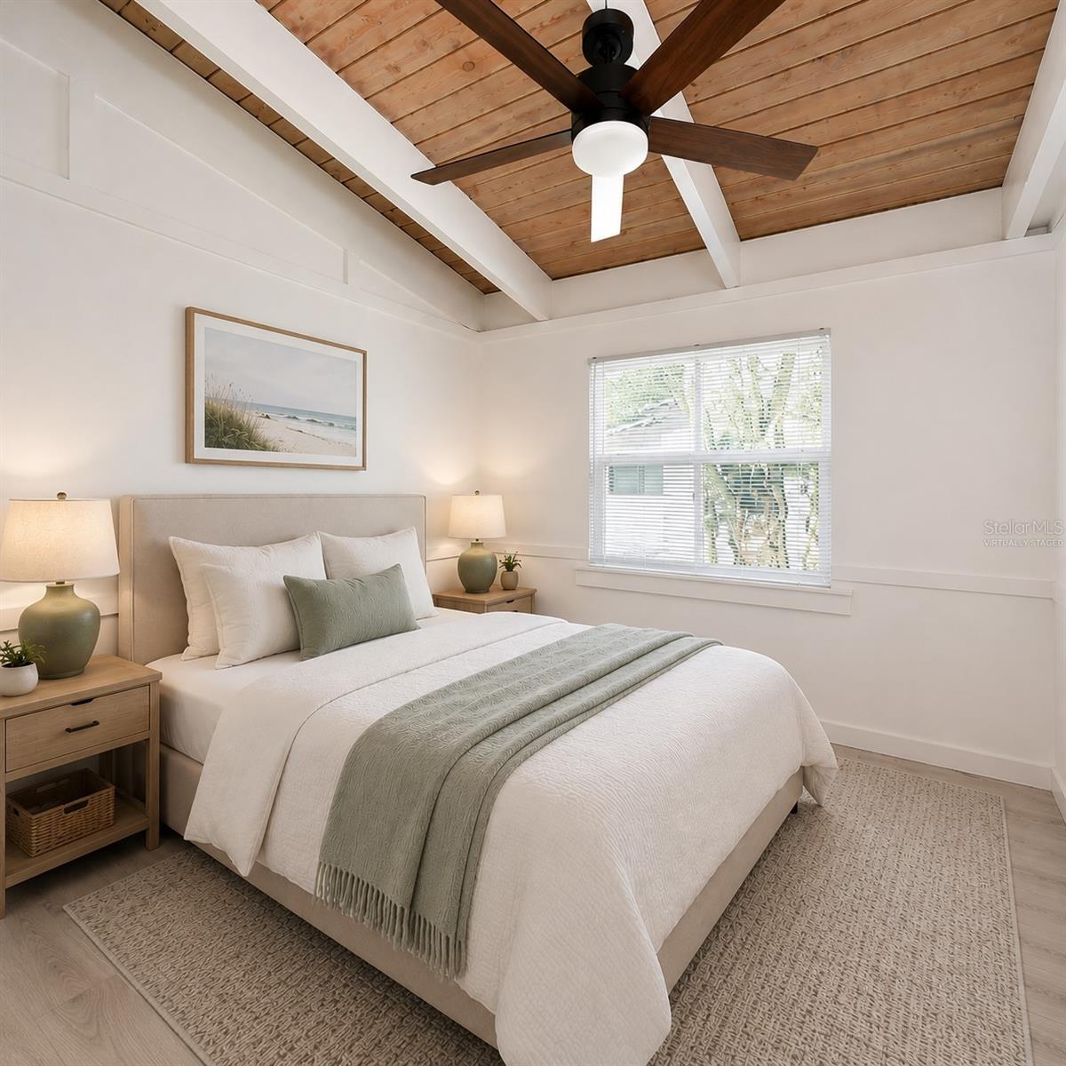 LUANA ISLES - Residential