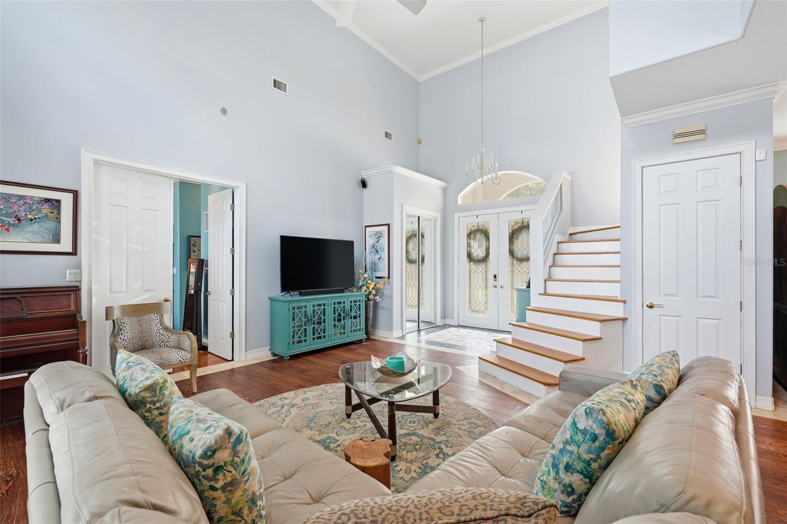 SUNSET ACRES - Residential