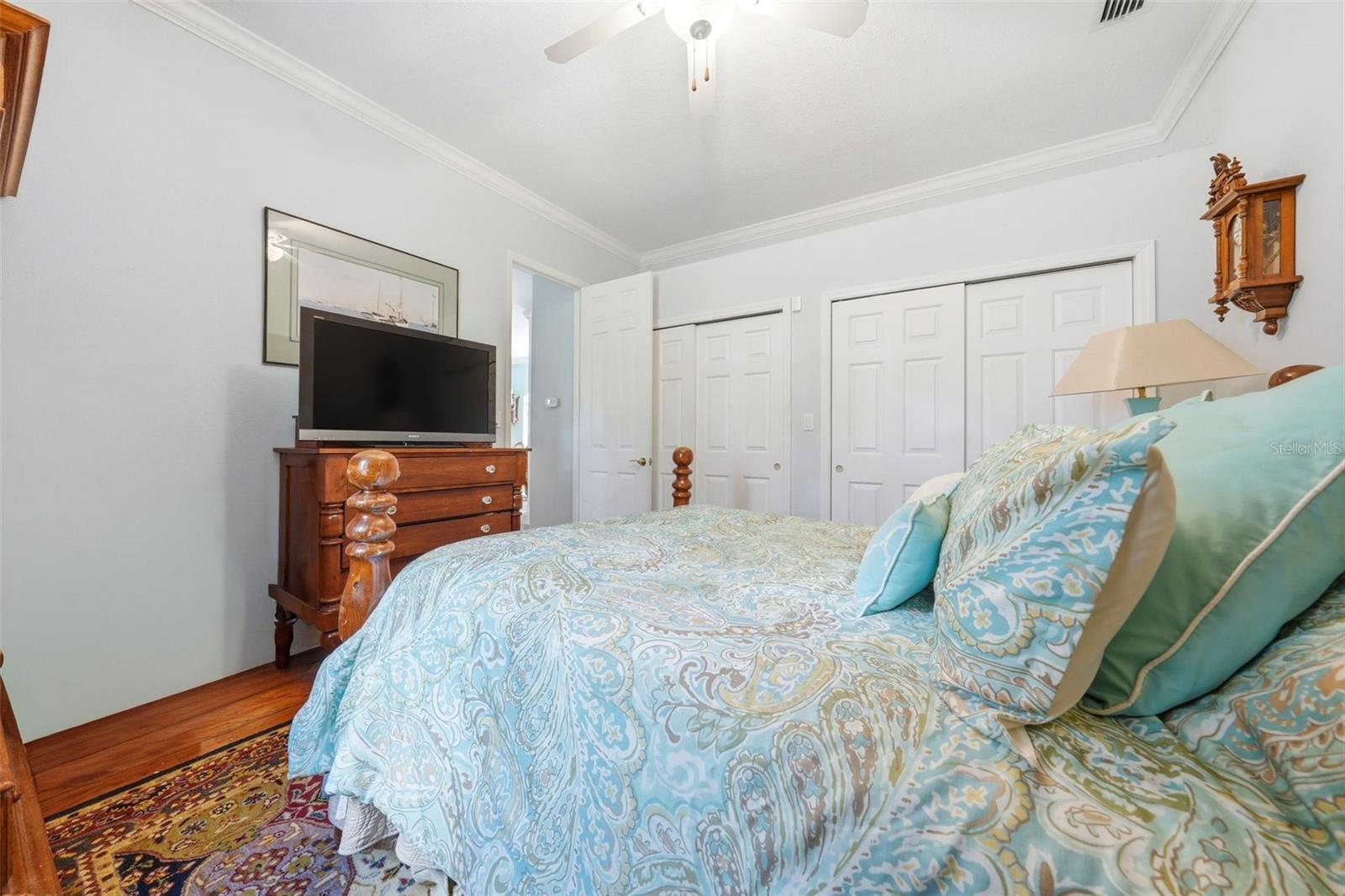SUNSET ACRES - Residential