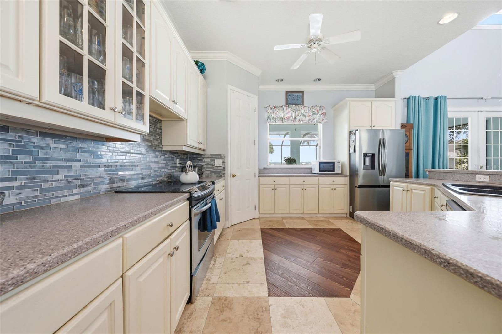 SUNSET ACRES - Residential