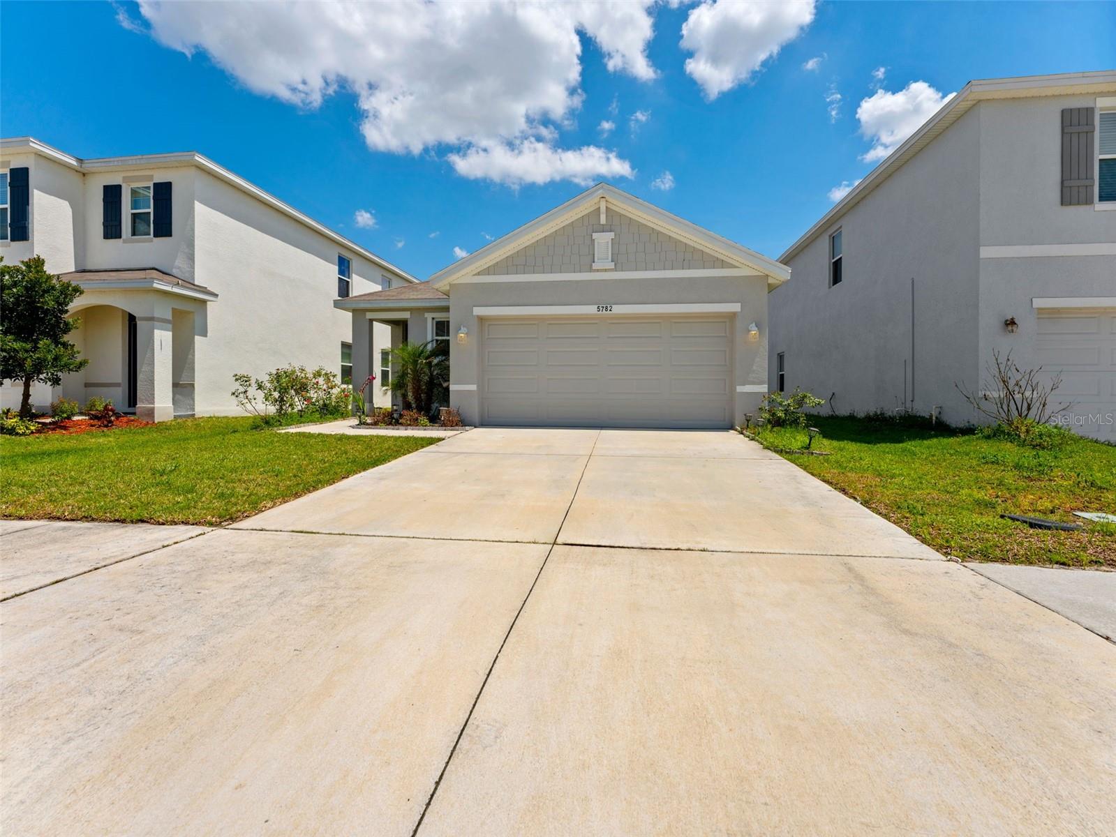 AVALON PARK WEST NORTH PH 1A & - Residential