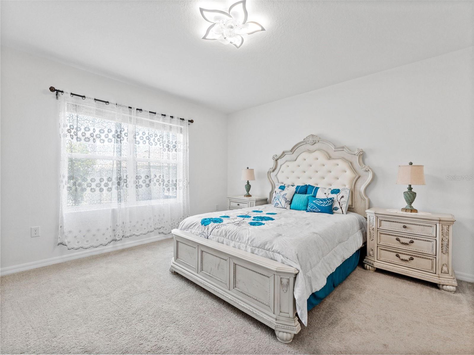 AVALON PARK WEST NORTH PH 1A & - Residential