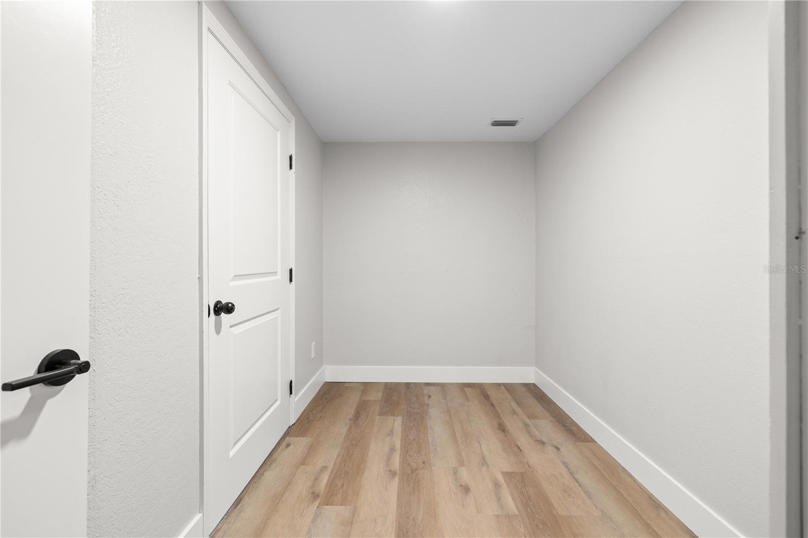 LAKE FOREST CONDO - Residential