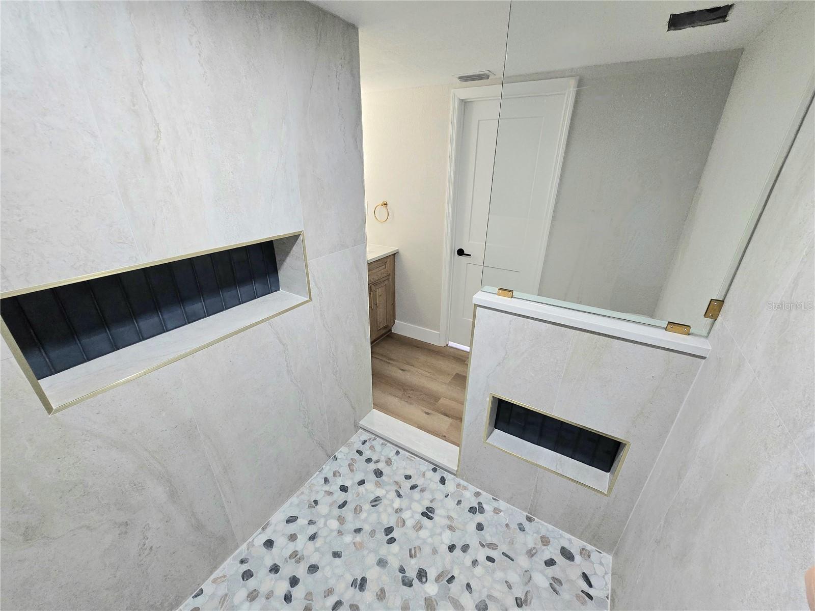 LAKE FOREST CONDO - Residential