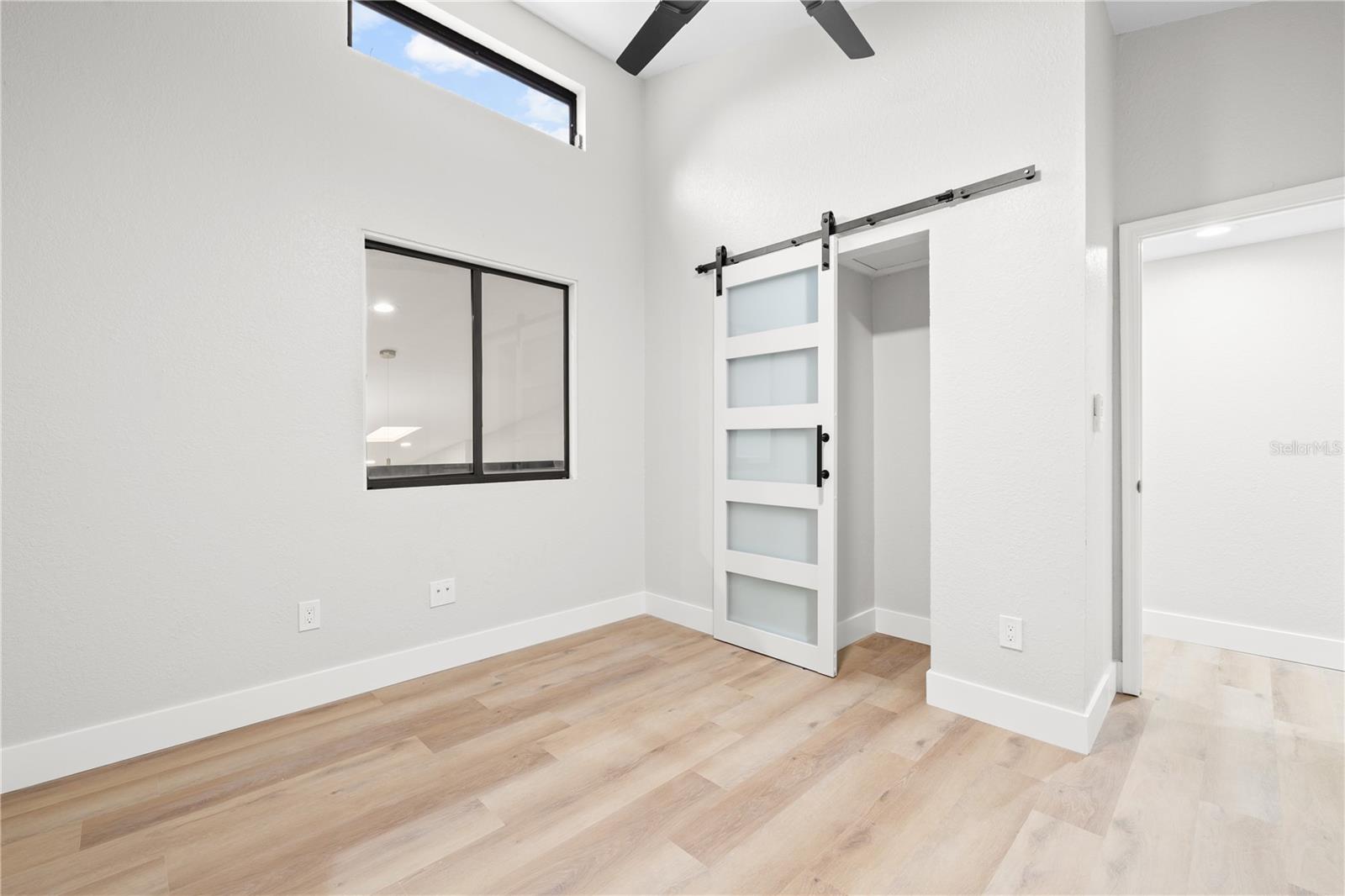 LAKE FOREST CONDO - Residential