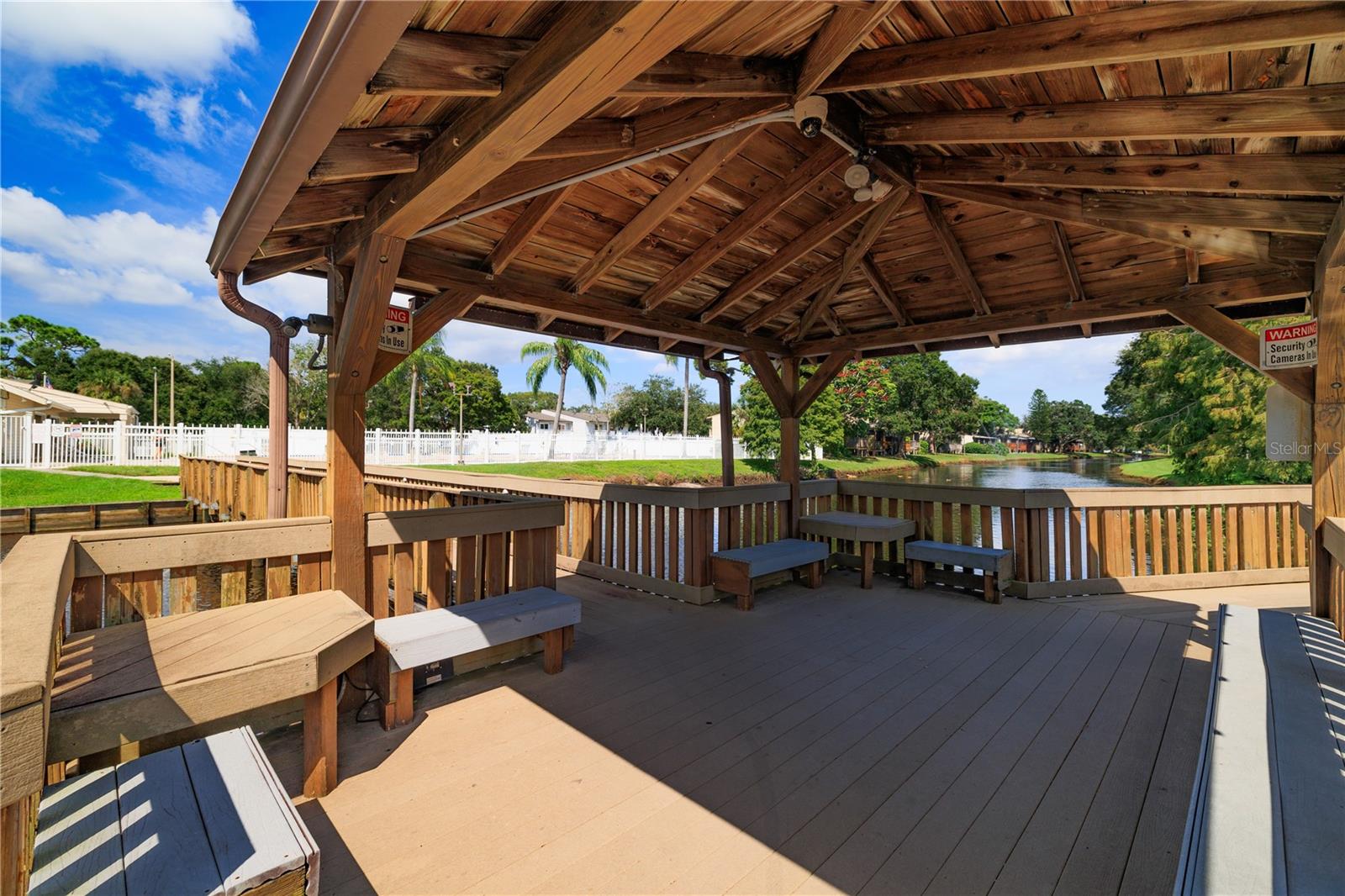 LAKE FOREST CONDO - Residential