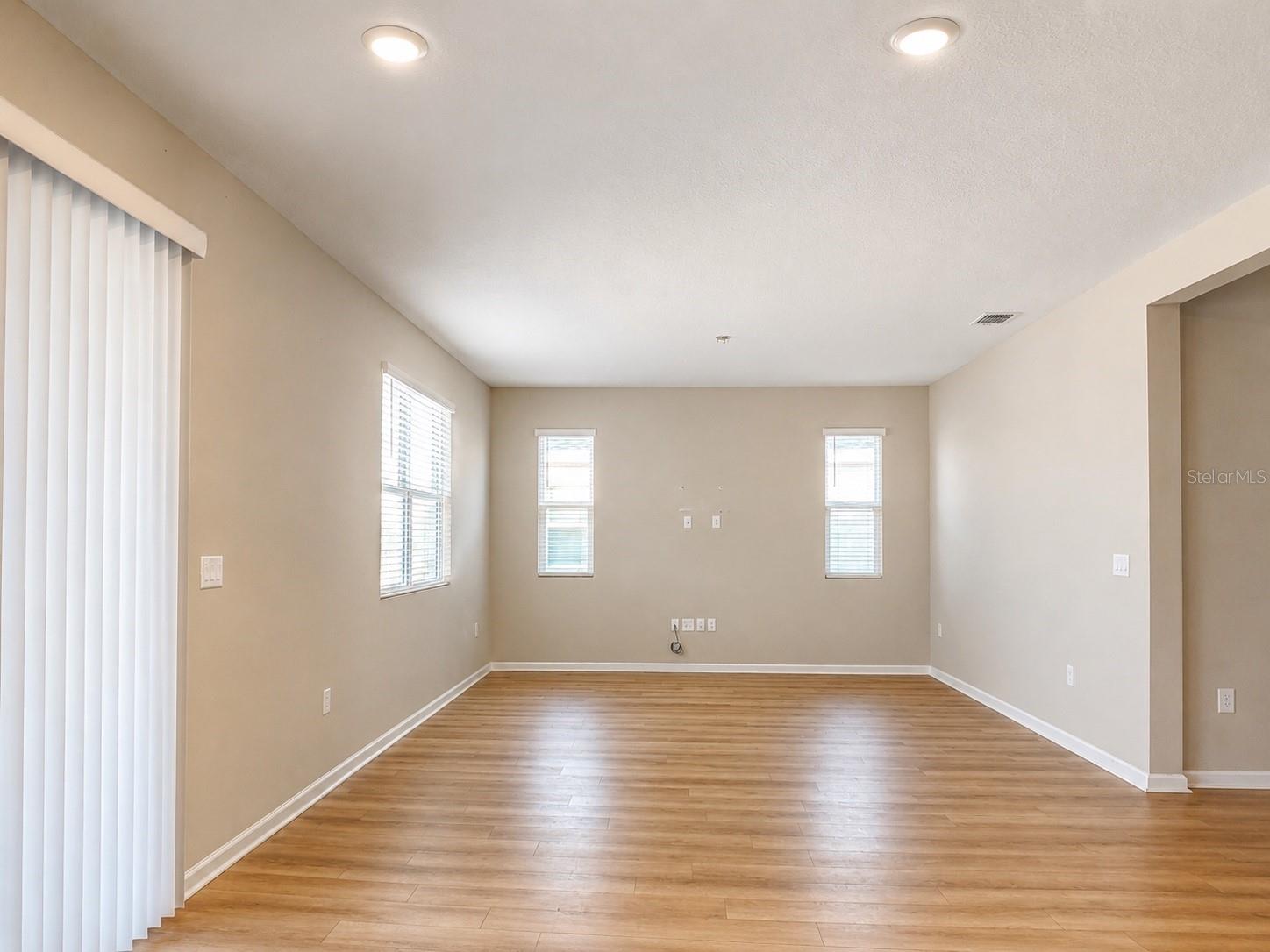 FOREST LAKE PHASE 1 - Residential