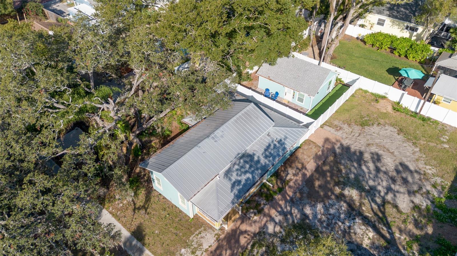 HIGHLAND PARK HELLERS - Residential