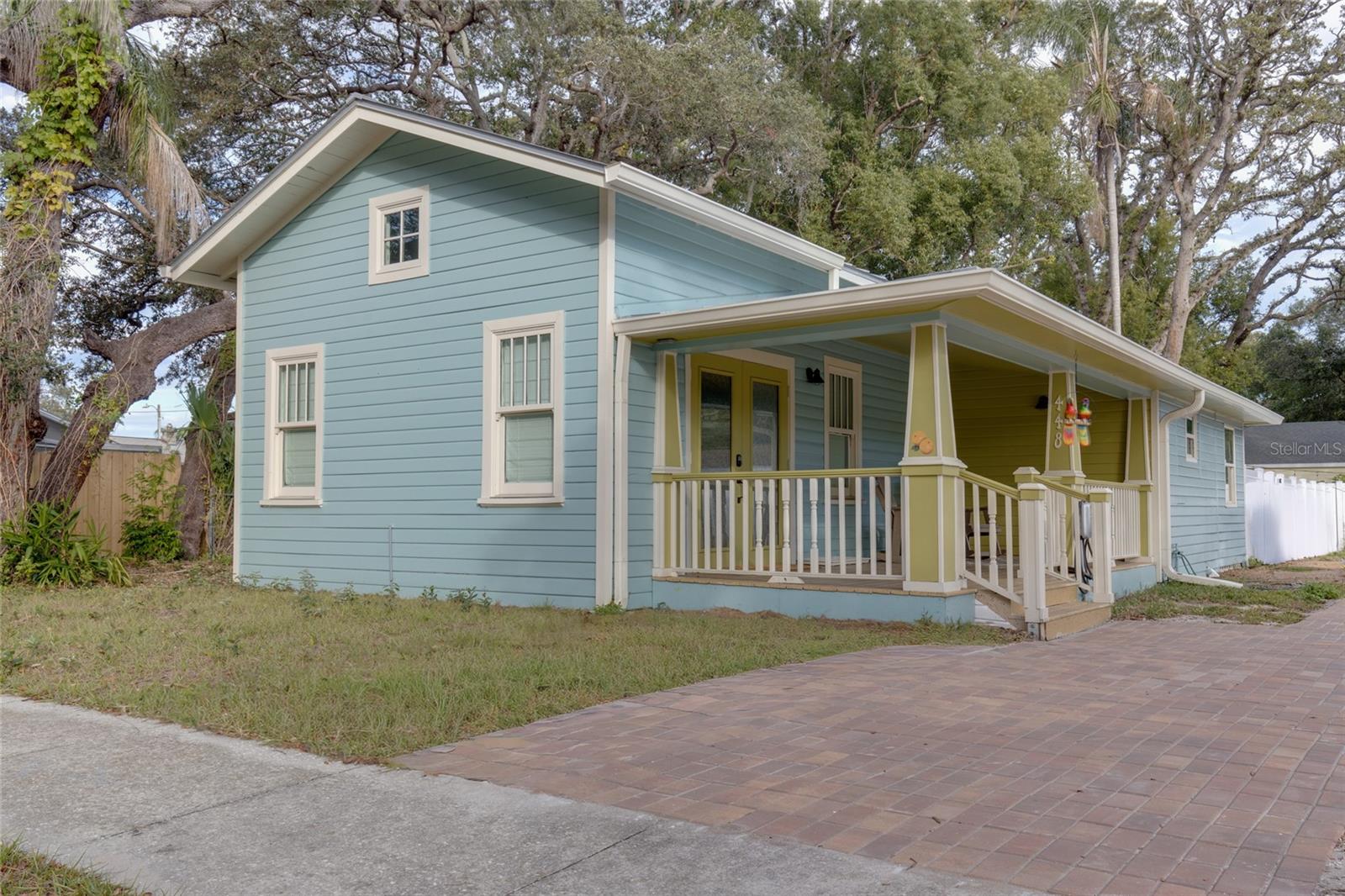 HIGHLAND PARK HELLERS - Residential