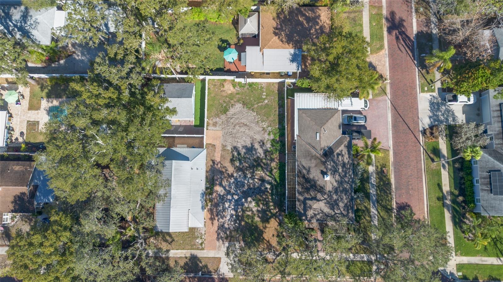 HIGHLAND PARK HELLERS - Residential