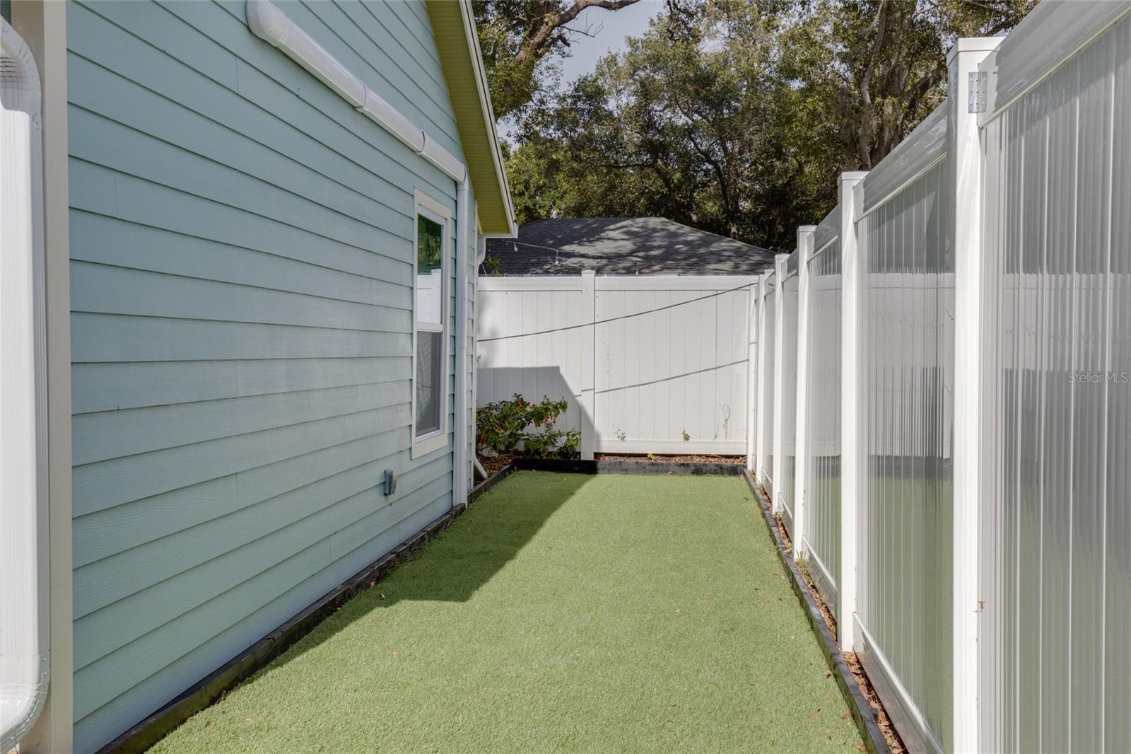 HIGHLAND PARK HELLERS - Residential