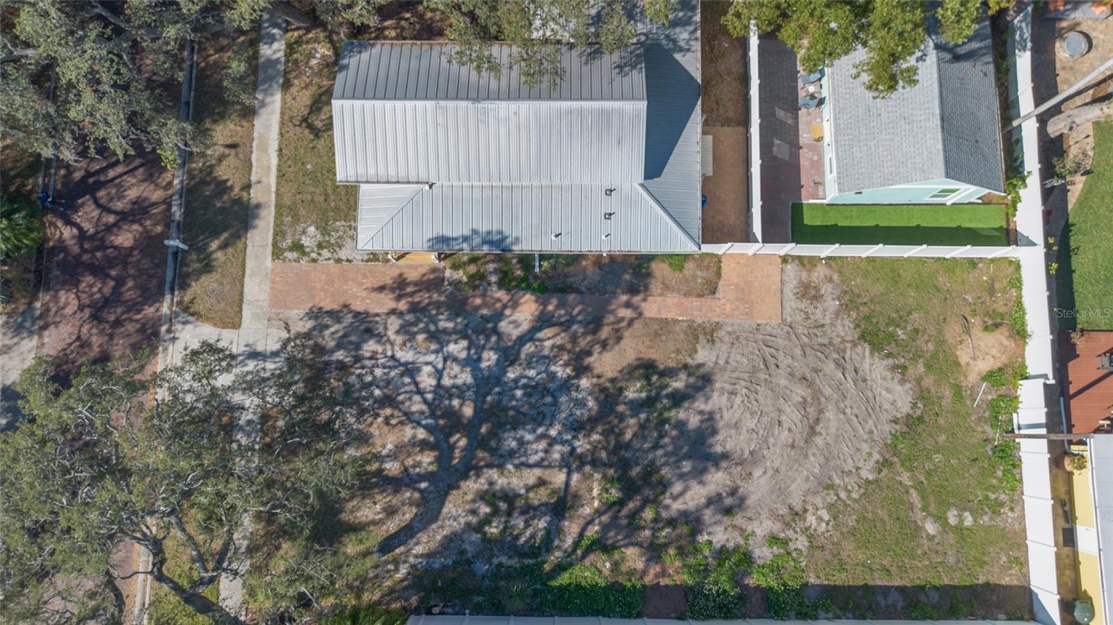 HIGHLAND PARK HELLERS - Residential