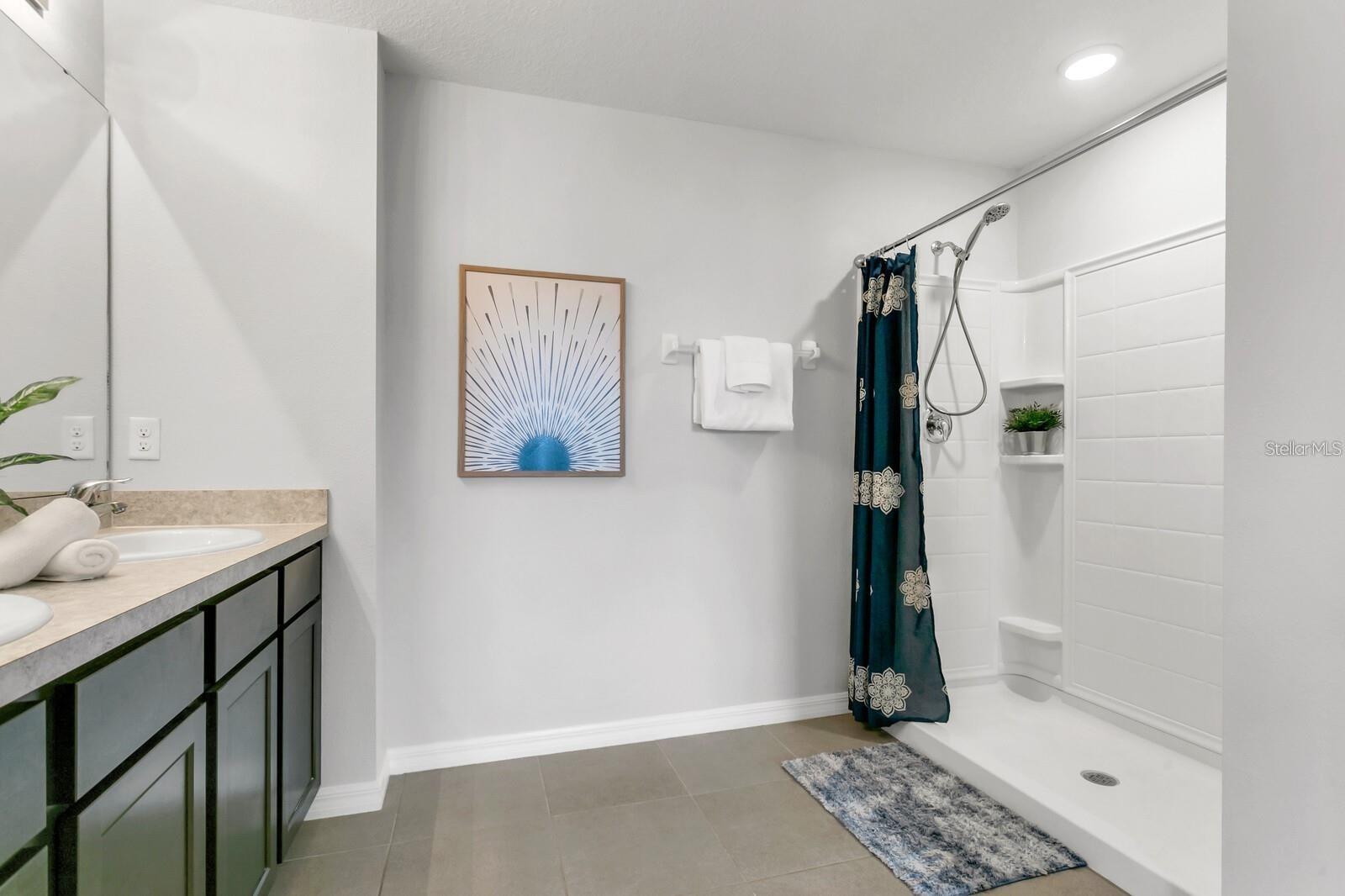 WALDEN WOODS SINGLE FAMILY - Residential Lease