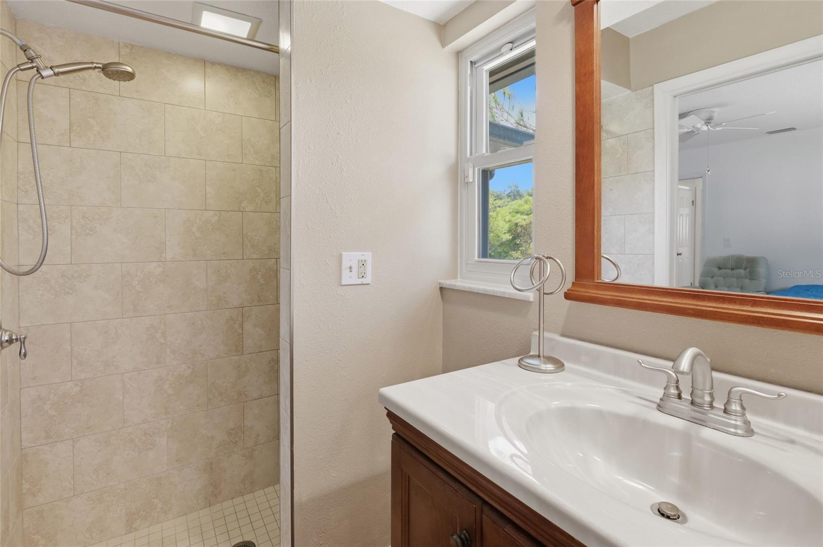 SOUTH GATE UNIT 27 - Residential