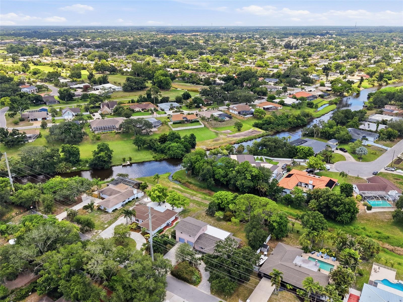 SOUTH GATE UNIT 27 - Residential
