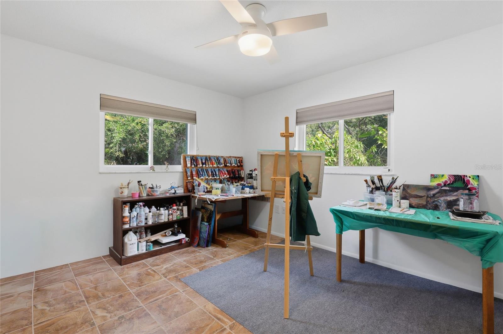 SOUTH GATE UNIT 27 - Residential