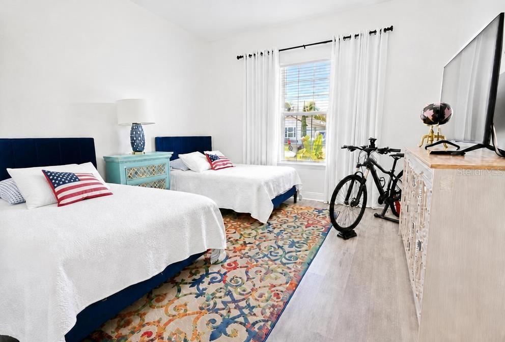 DEER ISLAND GOLF CLUB - Residential