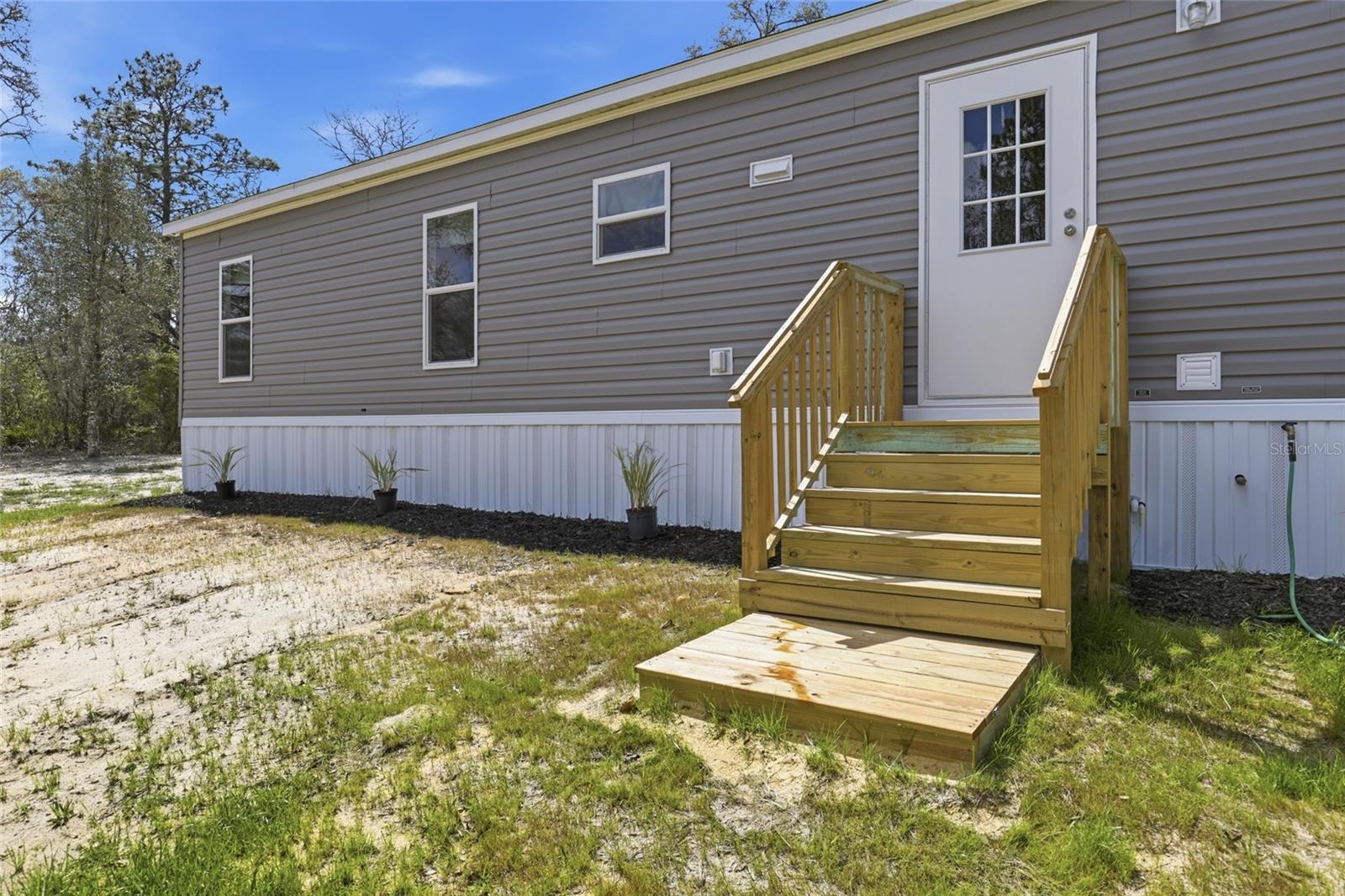 WILLISTON HIGHLANDS - Residential