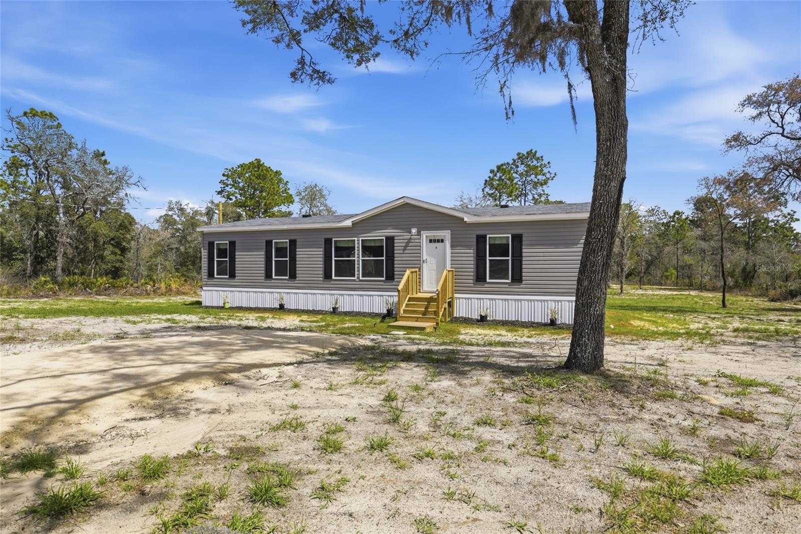 WILLISTON HIGHLANDS - Residential