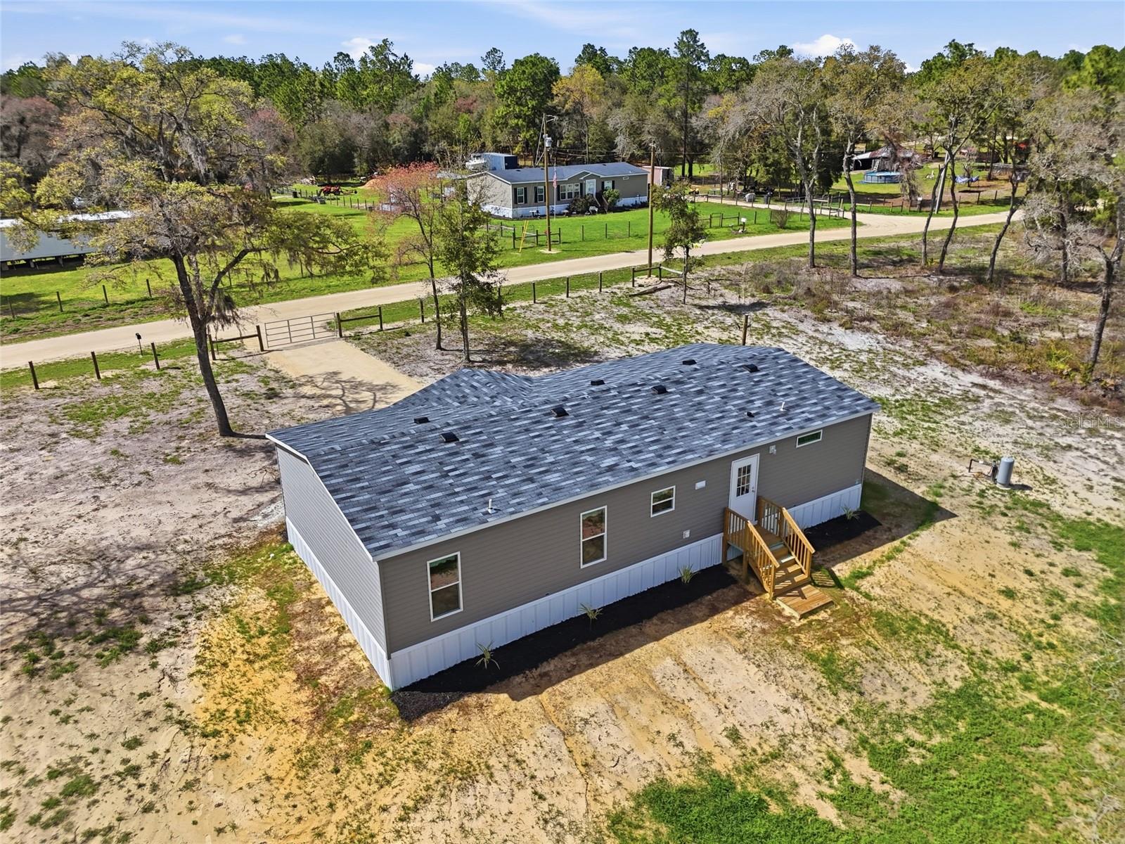 WILLISTON HIGHLANDS - Residential
