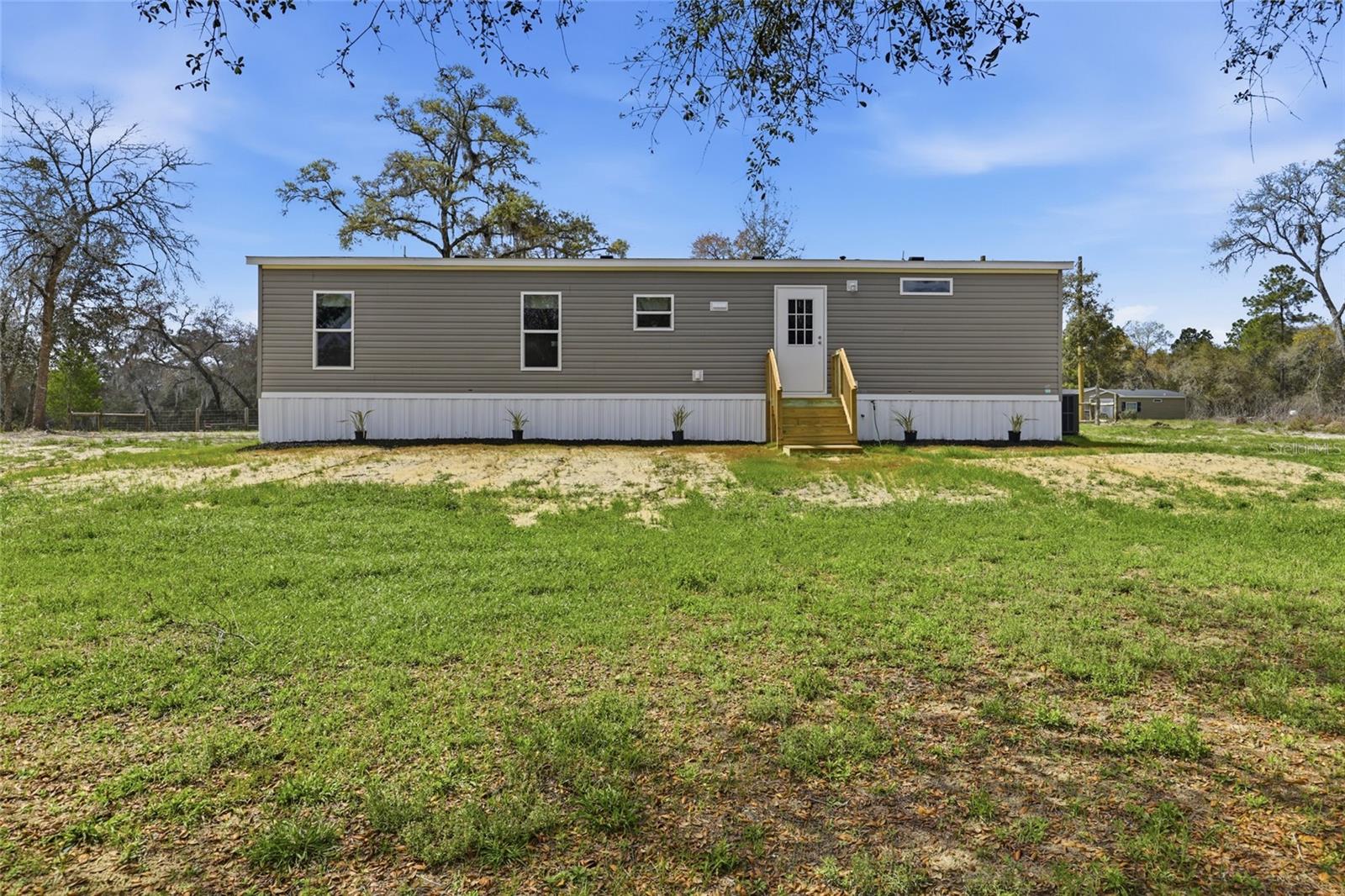 WILLISTON HIGHLANDS - Residential