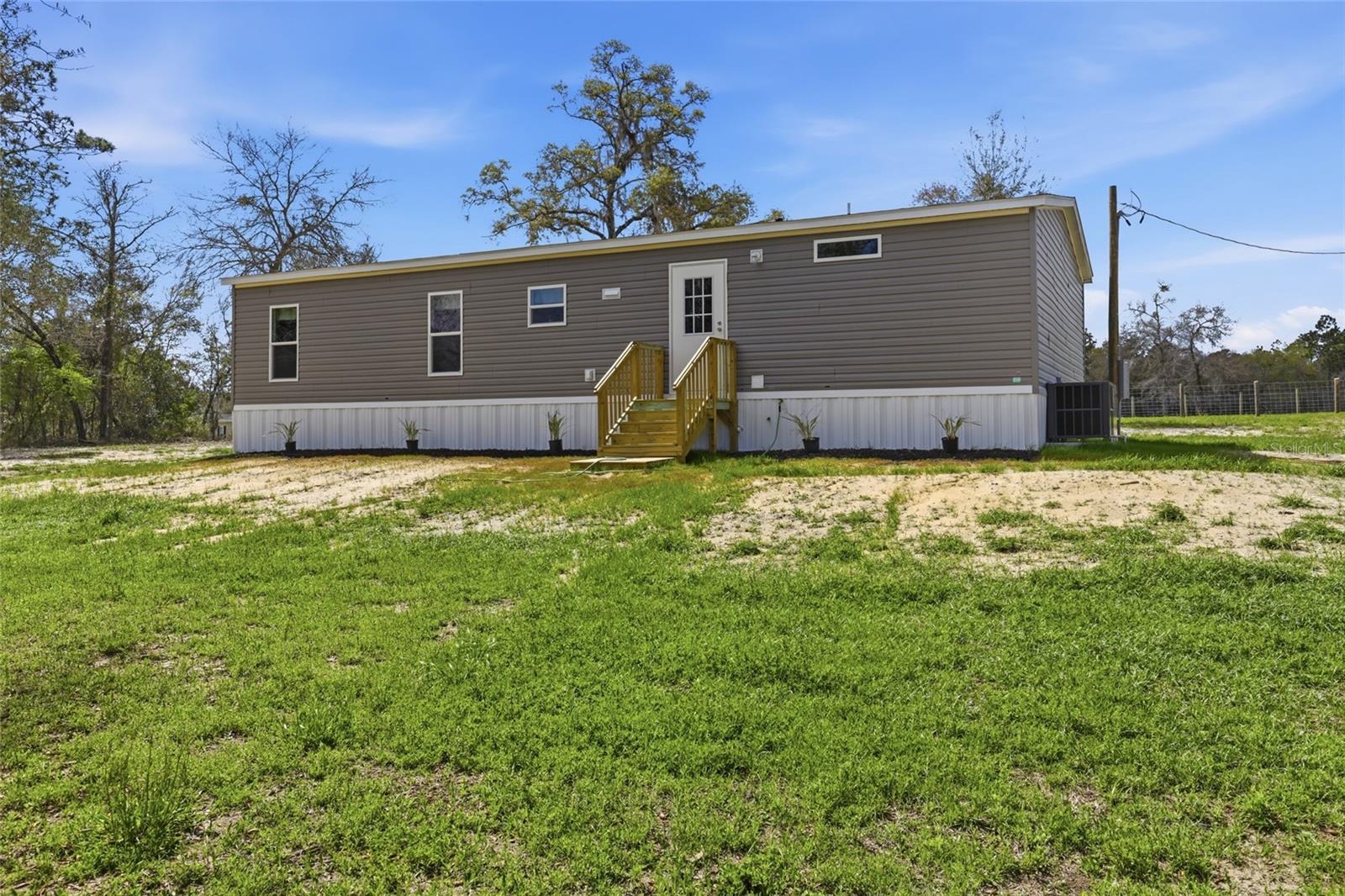 WILLISTON HIGHLANDS - Residential
