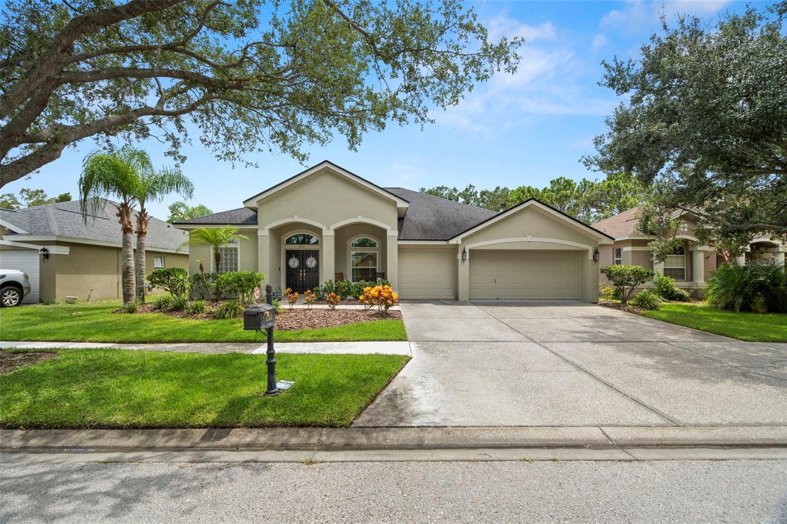 WESTCHASE SEC 370 - Residential Lease