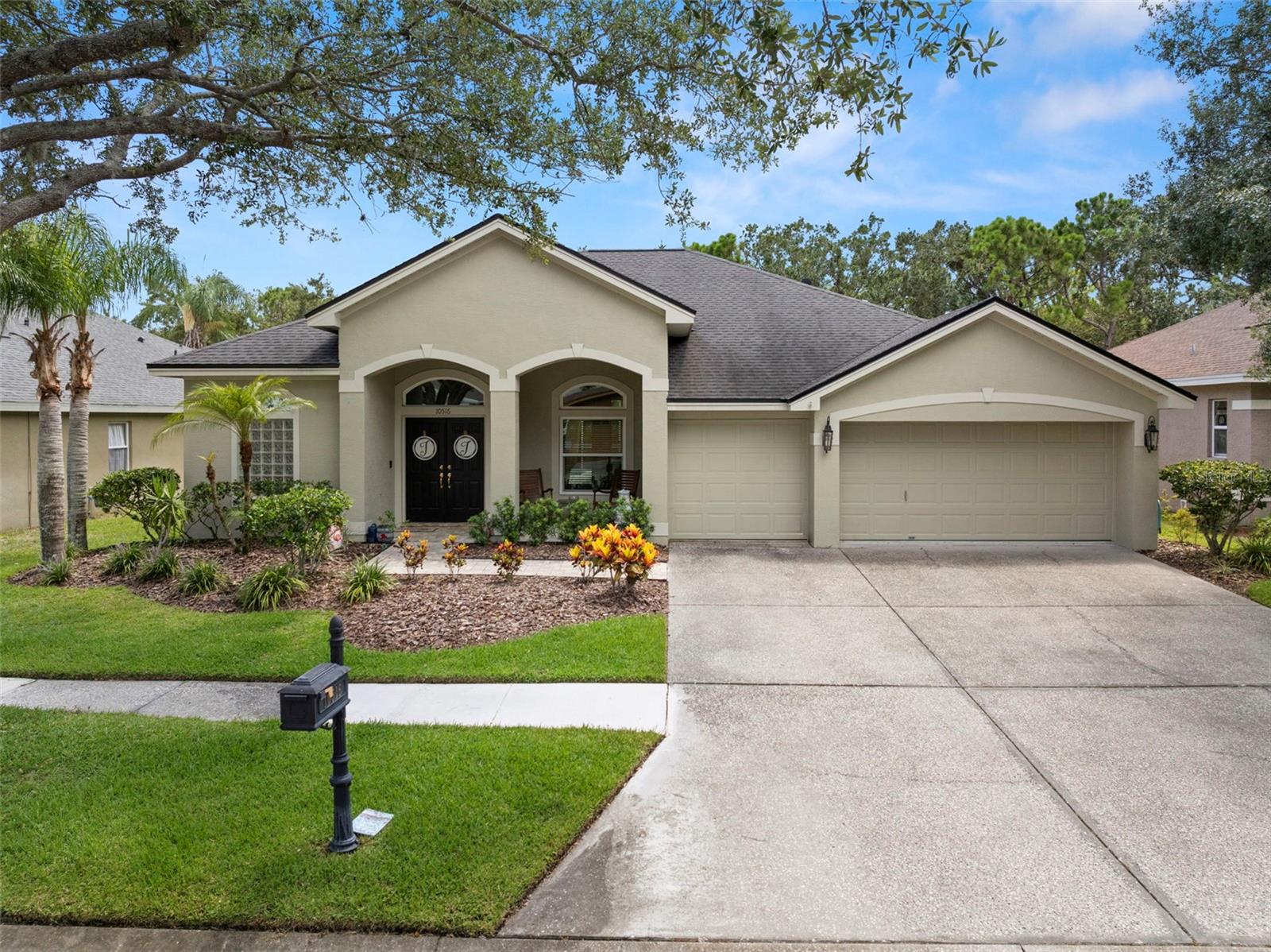 WESTCHASE SEC 370 - Residential Lease