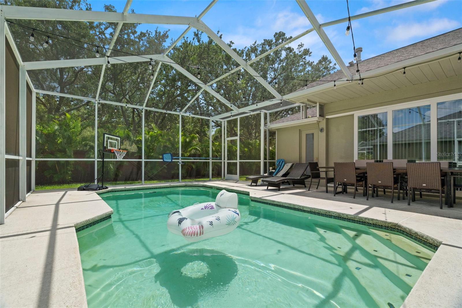 WESTCHASE SEC 370 - Residential Lease