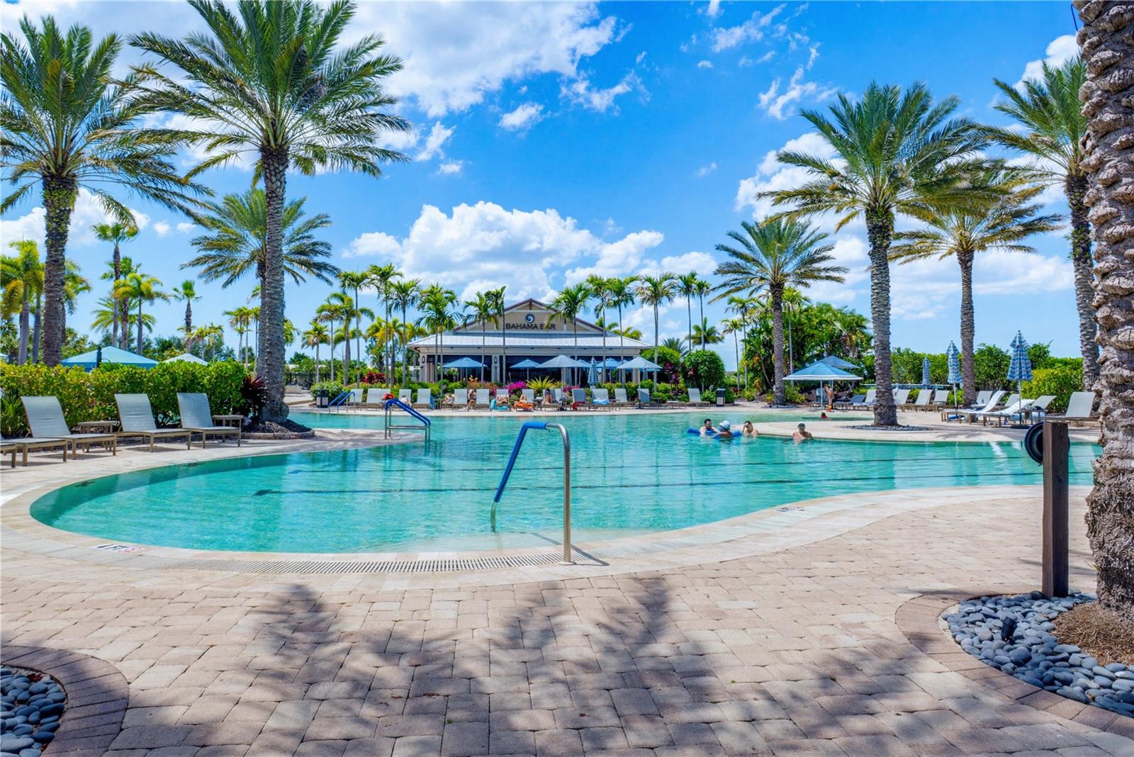 ESPLANADE GOLF AND COUNTRY CLUB - Residential