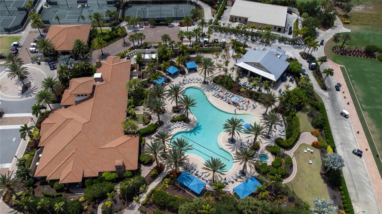 ESPLANADE GOLF AND COUNTRY CLUB - Residential