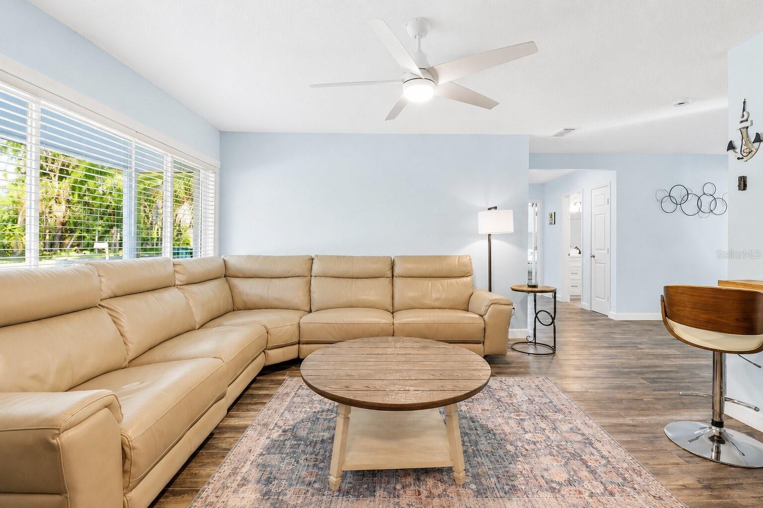 INDIAN WATERS UNIT 02 - Residential