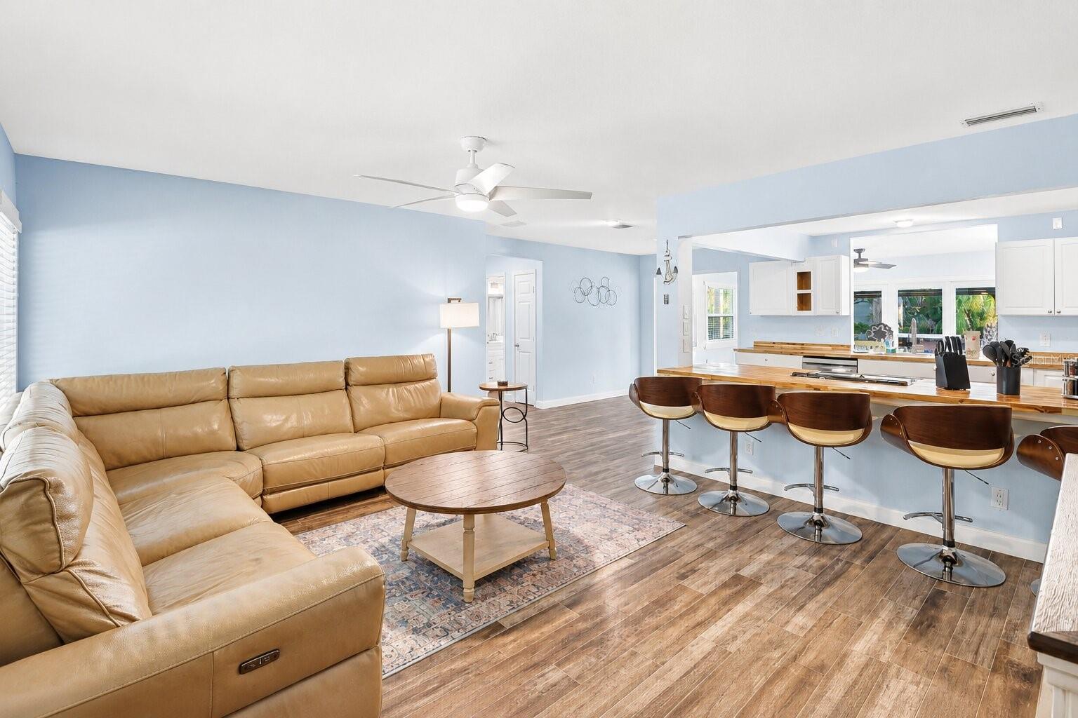 INDIAN WATERS UNIT 02 - Residential