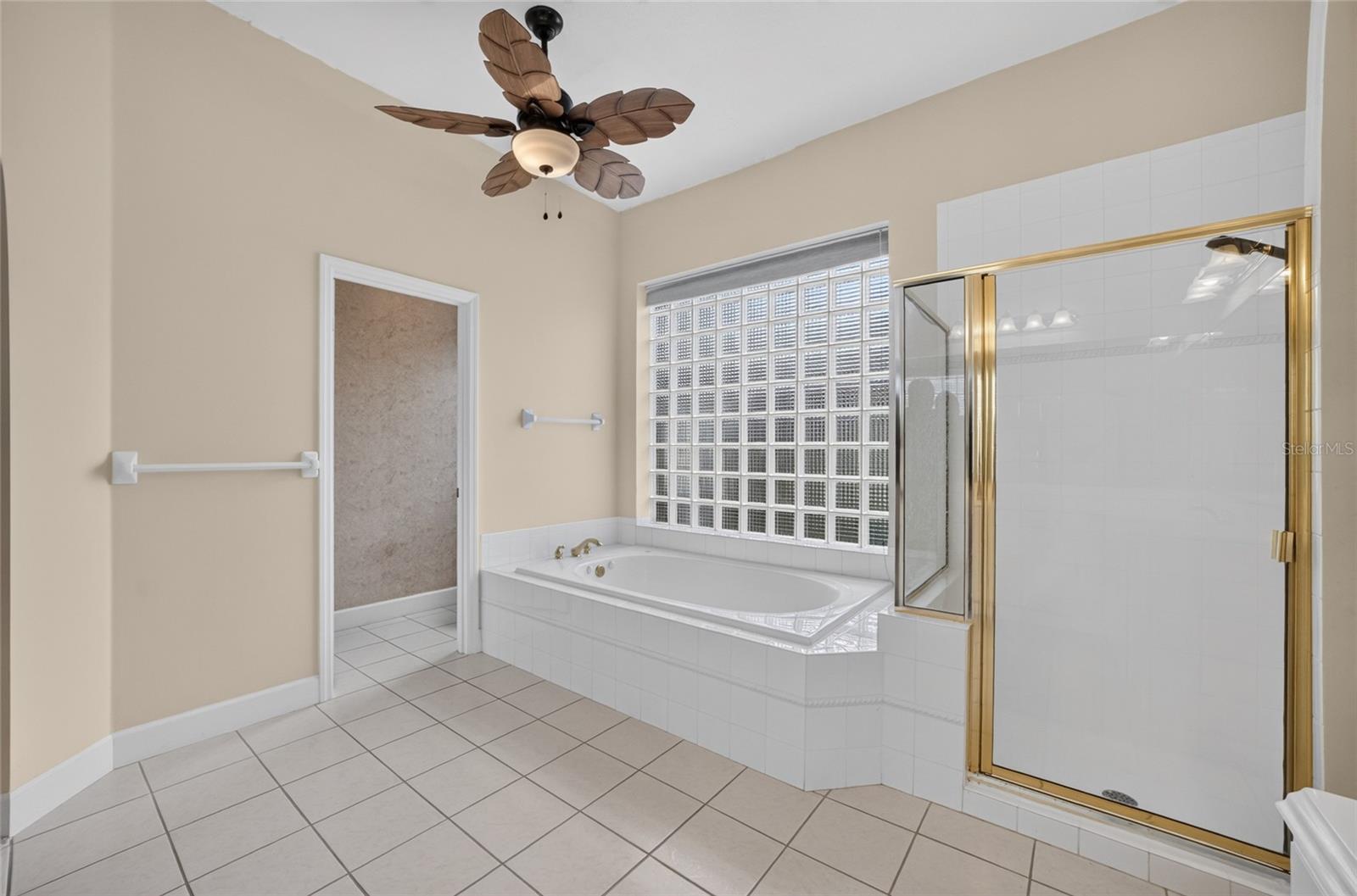 DEER ISLAND CLUB 2ND REPLAT THE - Residential