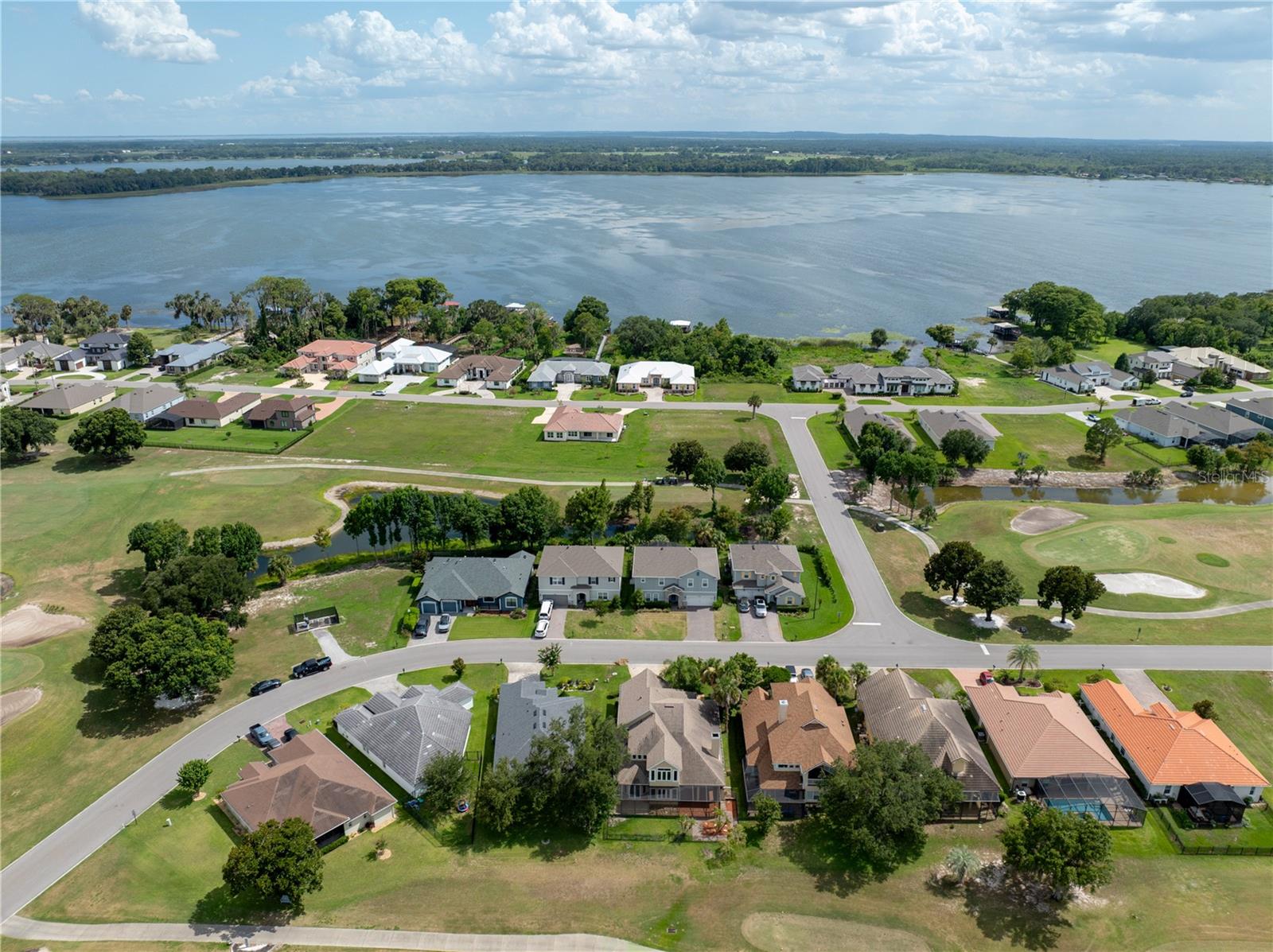 DEER ISLAND CLUB 2ND REPLAT THE - Residential