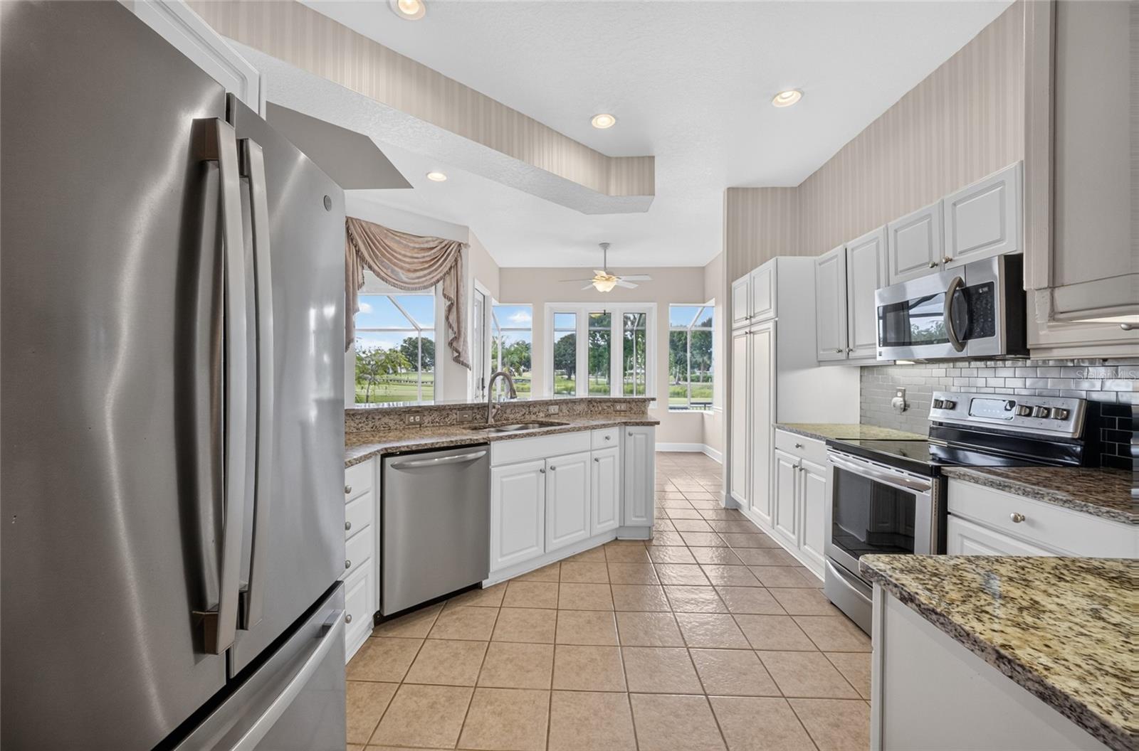 DEER ISLAND CLUB 2ND REPLAT THE - Residential