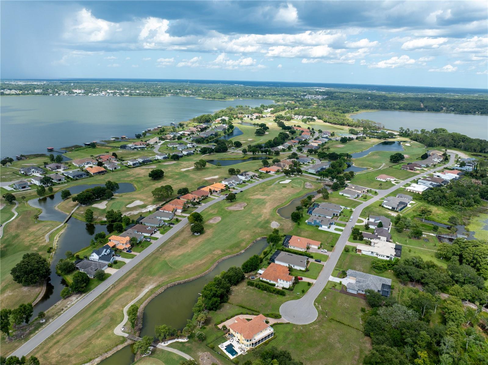 DEER ISLAND CLUB 2ND REPLAT THE - Residential