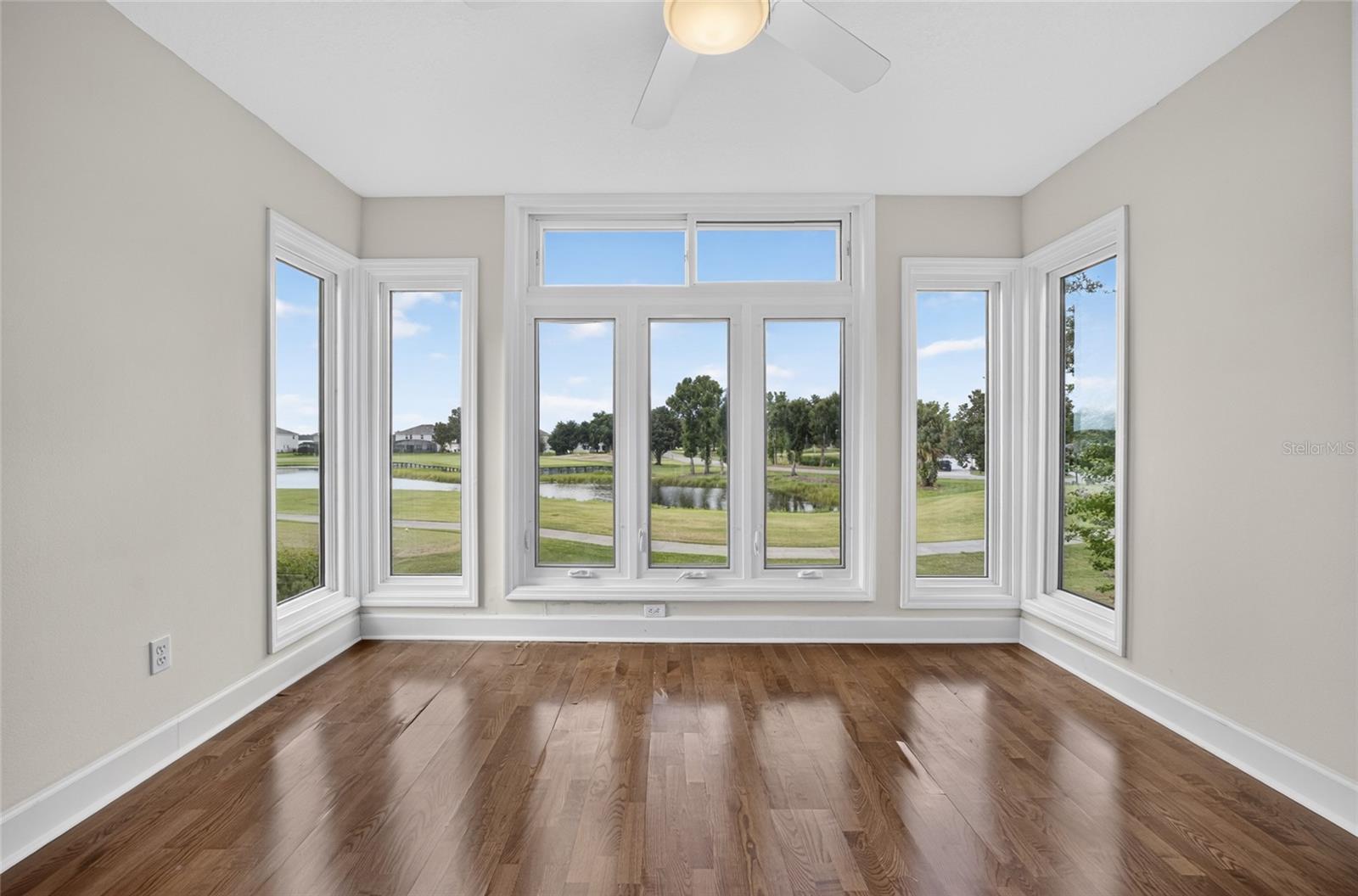 DEER ISLAND CLUB 2ND REPLAT THE - Residential