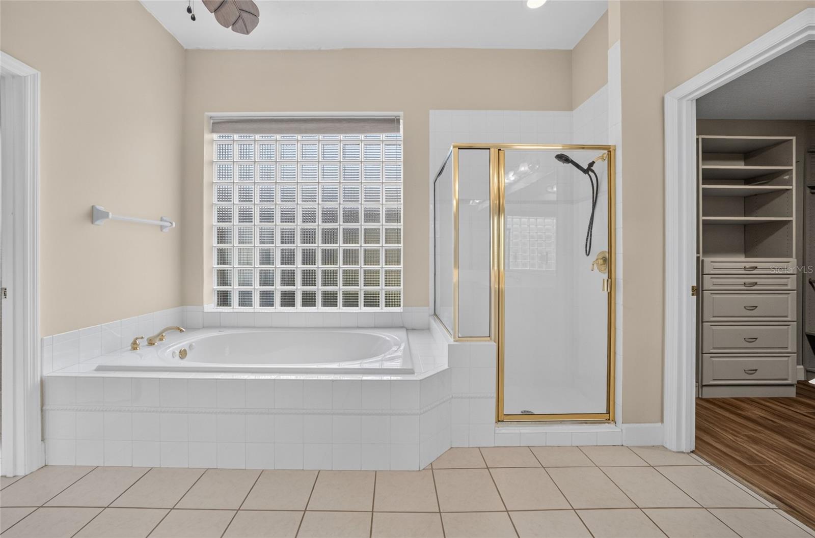 DEER ISLAND CLUB 2ND REPLAT THE - Residential