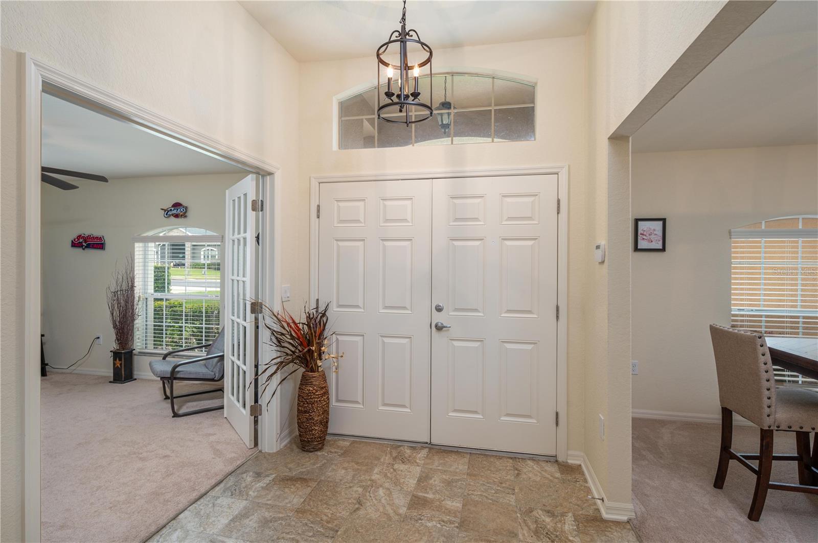 COUNTRY CLUB ESTATES - Residential