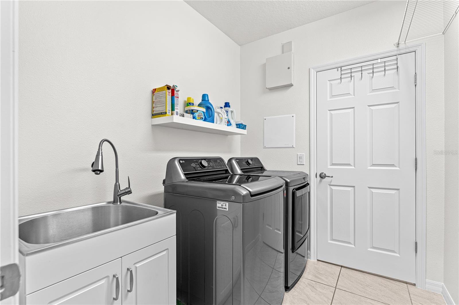 WATERVIEW PH 3B - Residential