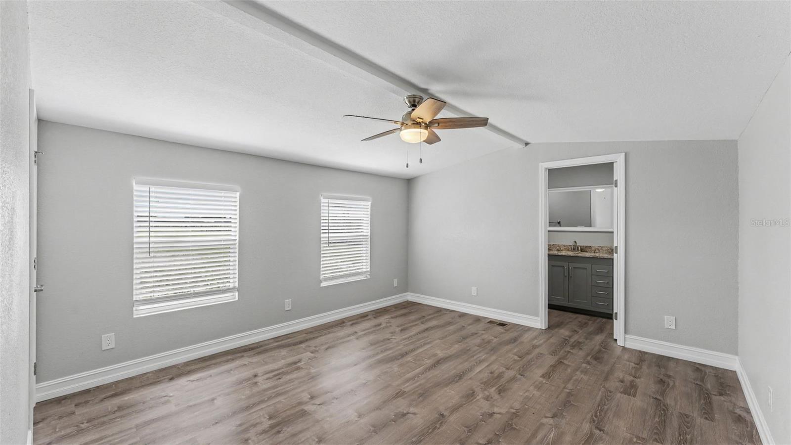 SAND RIDGE ESTATES - Residential