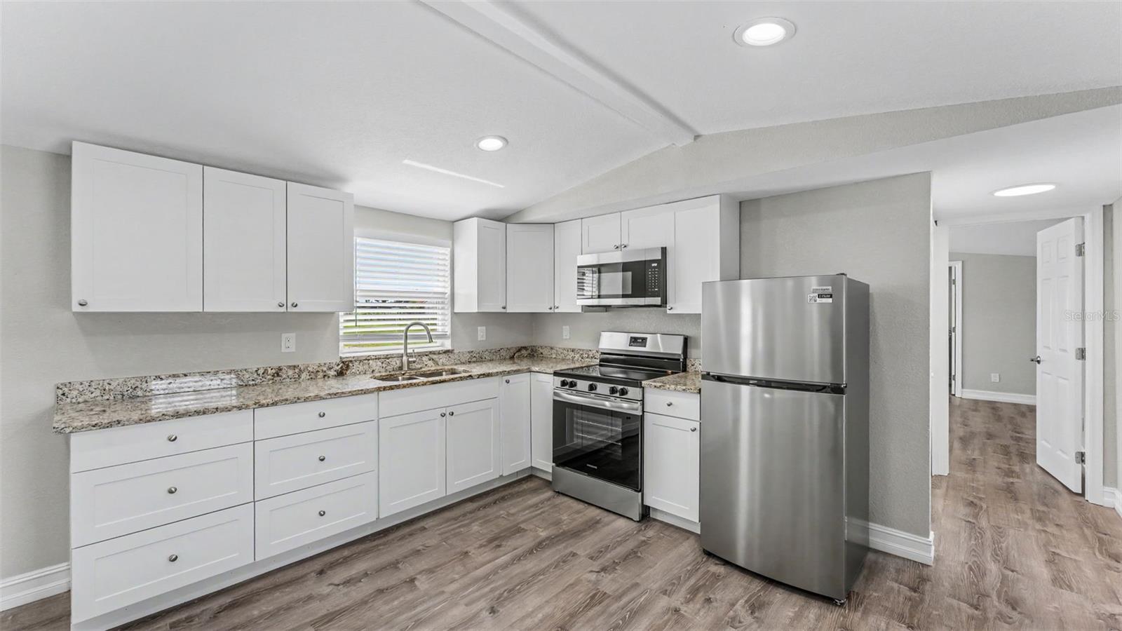 SAND RIDGE ESTATES - Residential