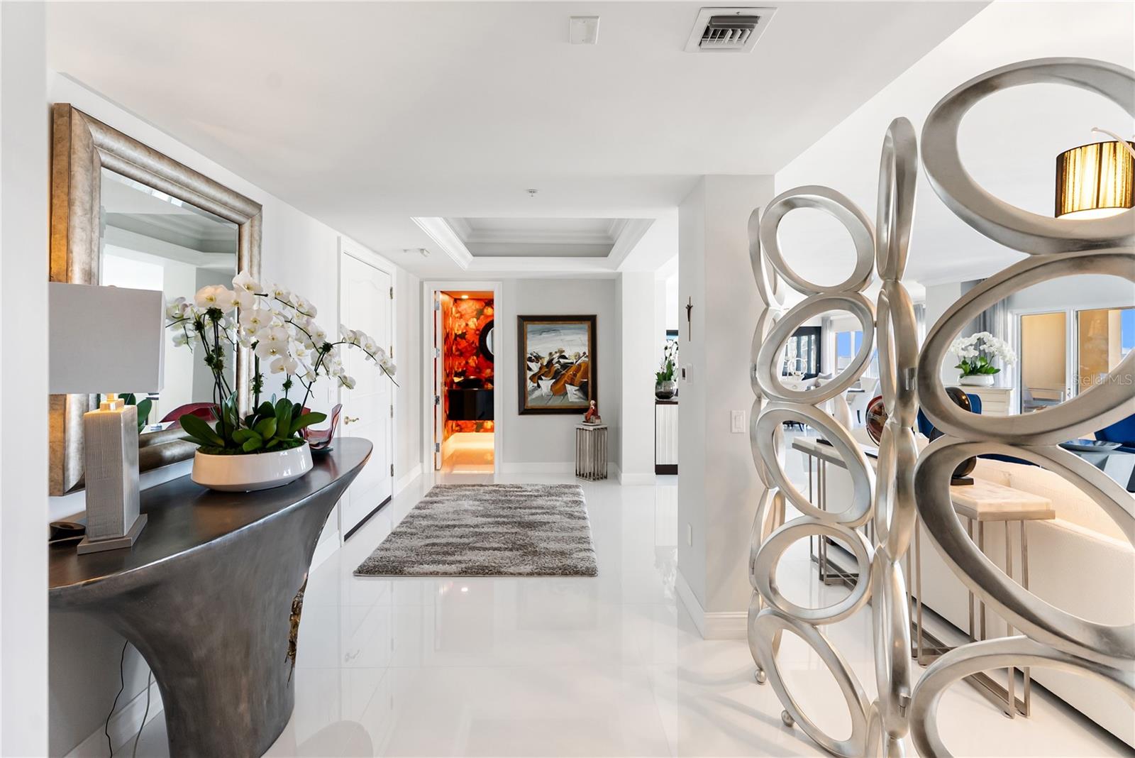 THE RESIDENCES - Residential