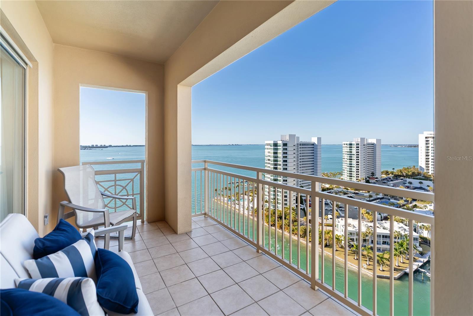 THE RESIDENCES - Residential