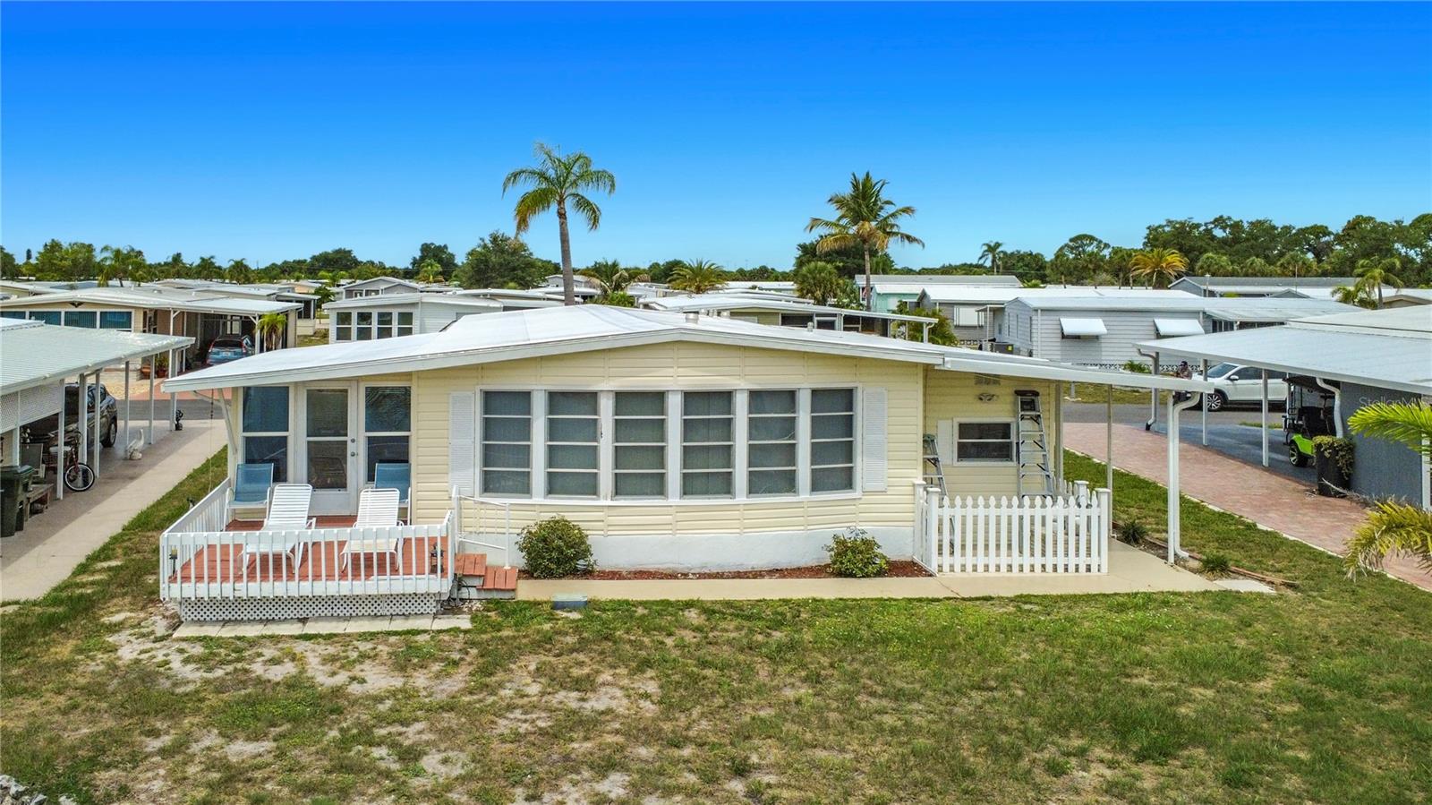 VENICE ISLE - Residential