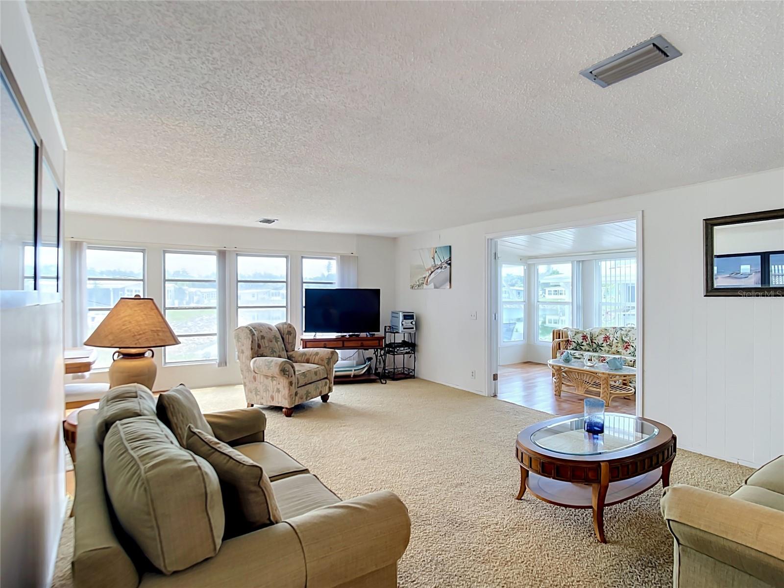 VENICE ISLE - Residential