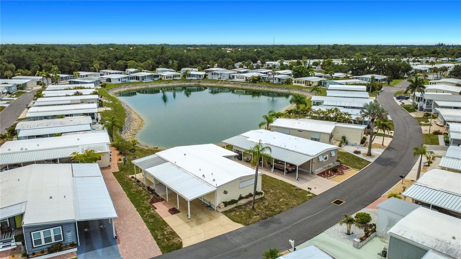 VENICE ISLE - Residential